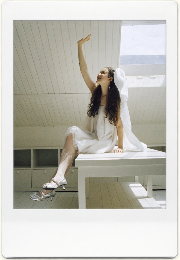 Little Cake from the Psyche and Eros collection